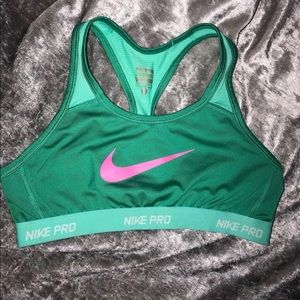 🚫sold elsewhere🚫 Nike sports bra